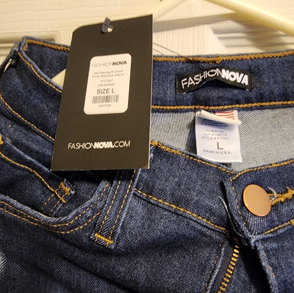 Fashion Nova jeans women size large - Picture 4 of 4